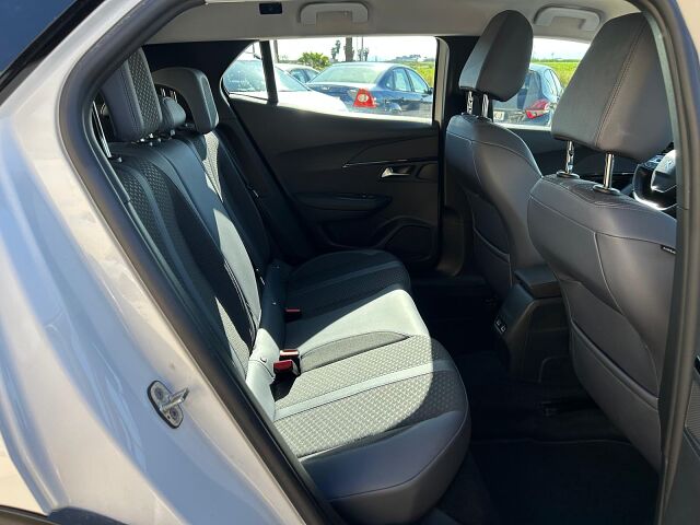 PEUGEOT 2008 ALLURE 1.2 E-THP AUTO SPANISH LHD IN SPAIN 39000 MILES SUPERB 2020